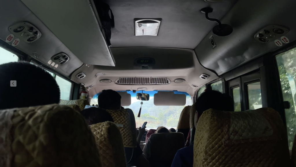 Il nostro viaggio di 33 ore dal Vietnam al Laos.